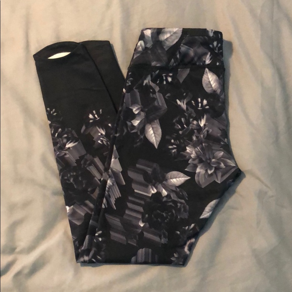 Nike Epic Lux Running pants XS